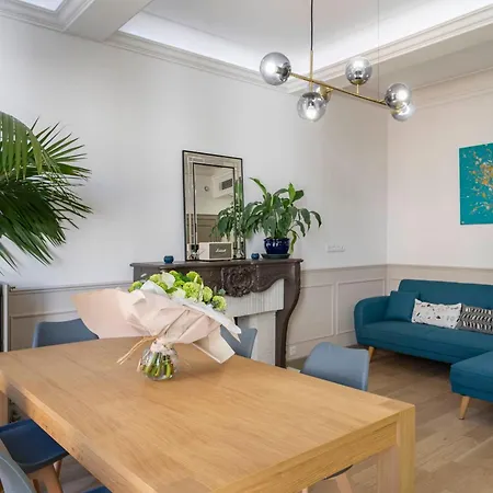 Cozystay - 1124 - 3-bedroom In The Heart Of With Terrace * Канны