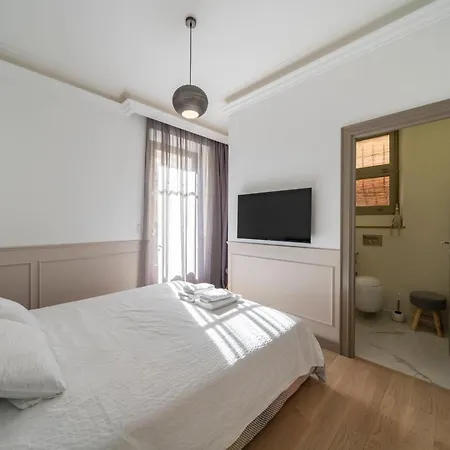Cozystay - 1124 - 3-bedroom In The Heart Of With Terrace Канны