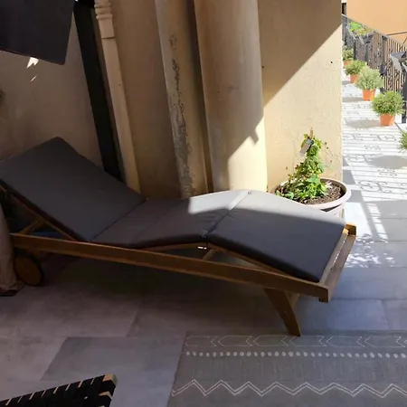 Cozystay - 1124 - 3-bedroom In The Heart Of With Terrace Канны